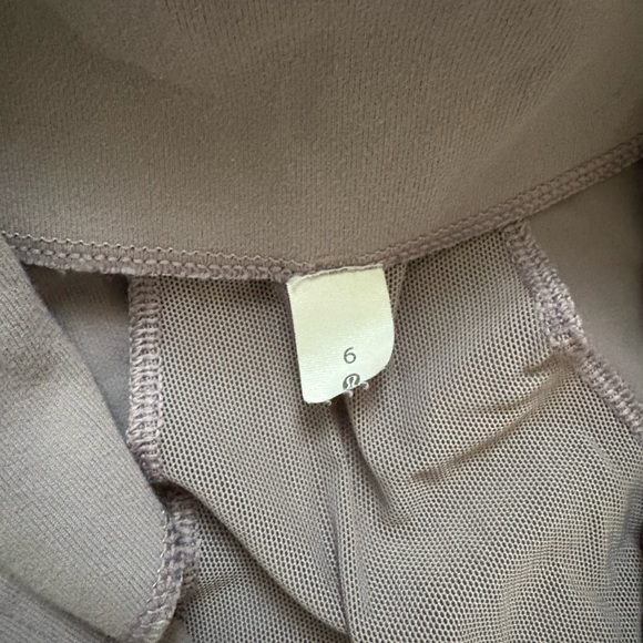 Lululemon full zip jacket - Picture 4 of 6